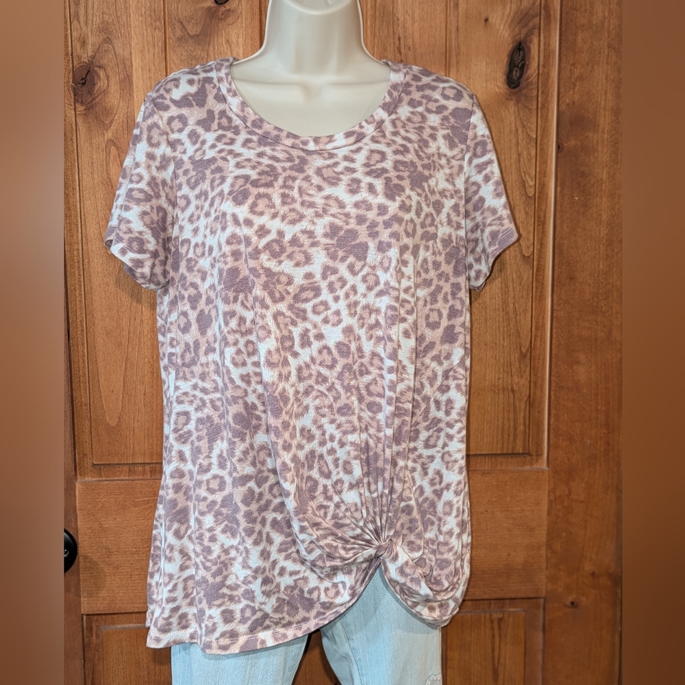 TBH Pink‎ Leopard Print Short Sleeve Top